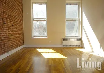 Rented by Living New York