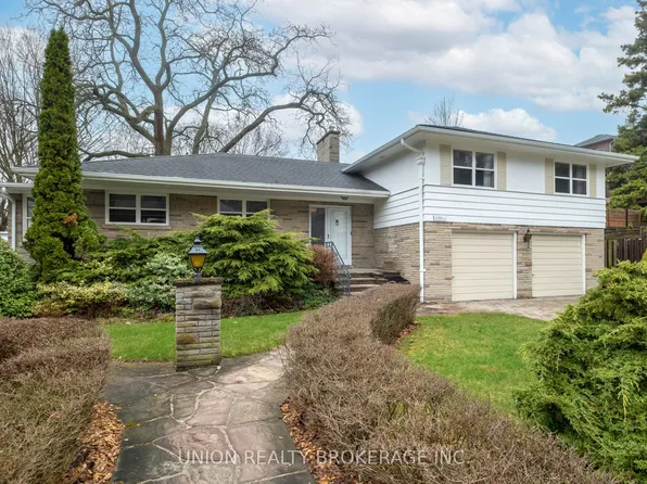 53 Long Cres, Toronto, ON M4E 1N8