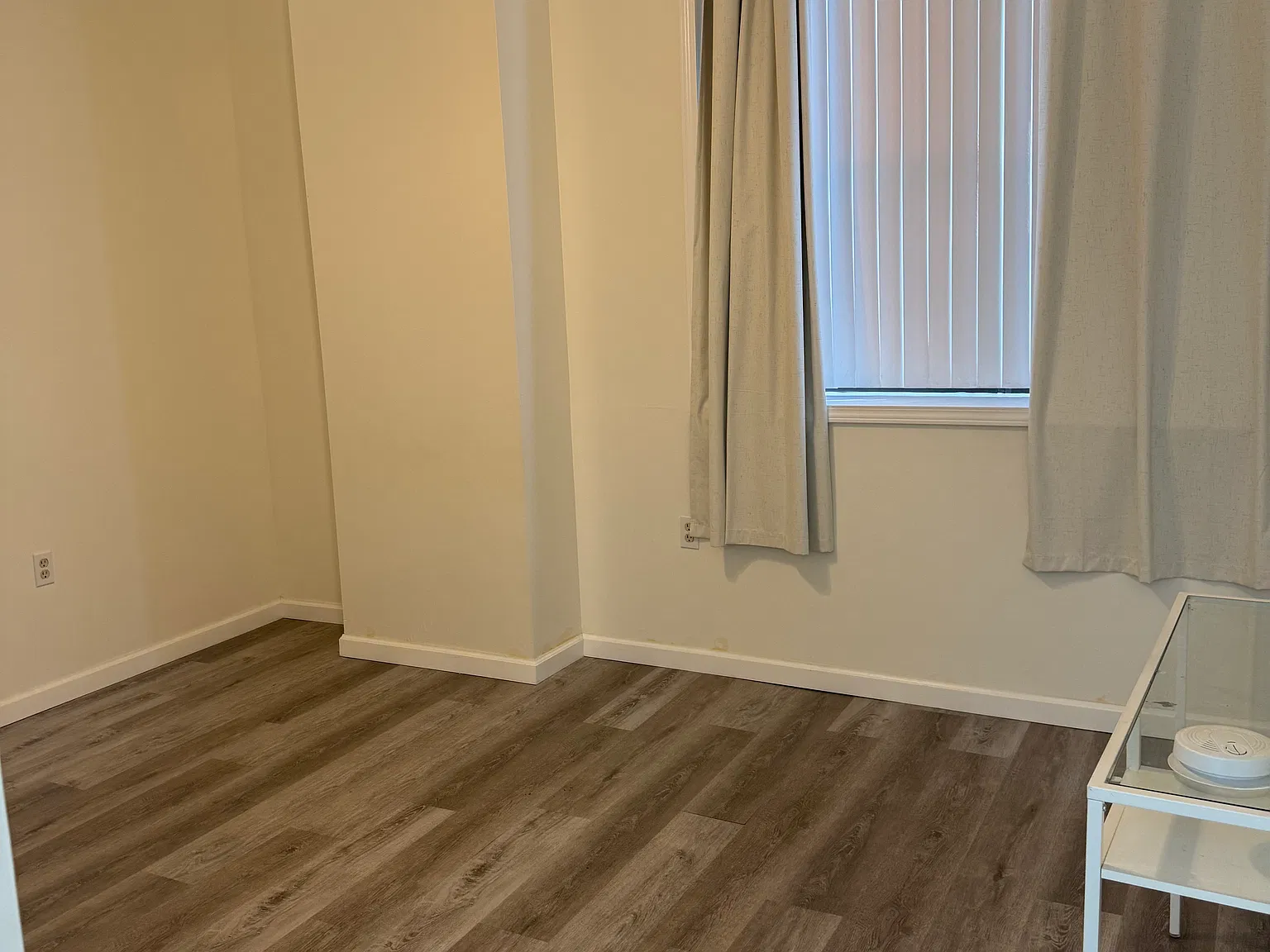 2 bed, 700 sqft, $1,700 — Photo 4