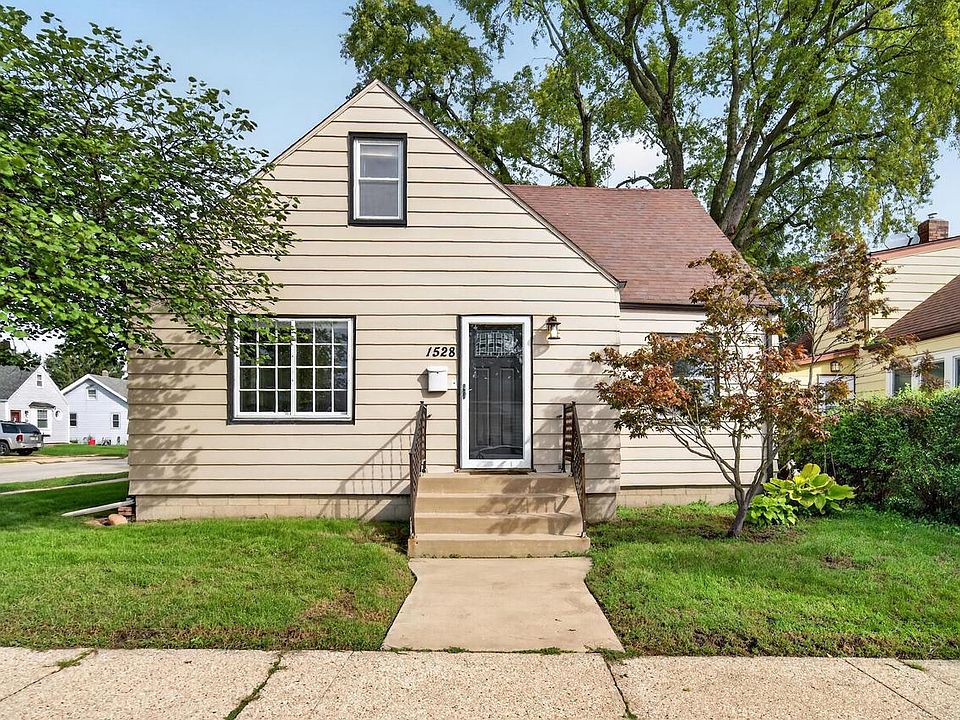 1st image of 1528 76th STREET
