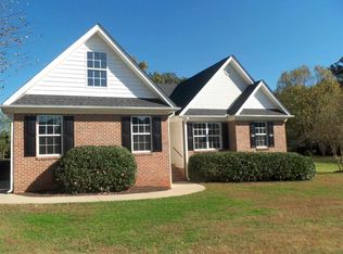 501 Log Ct, Greer, SC 29651