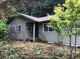 3014 NE East Line Rd, Yachats, OR 97498