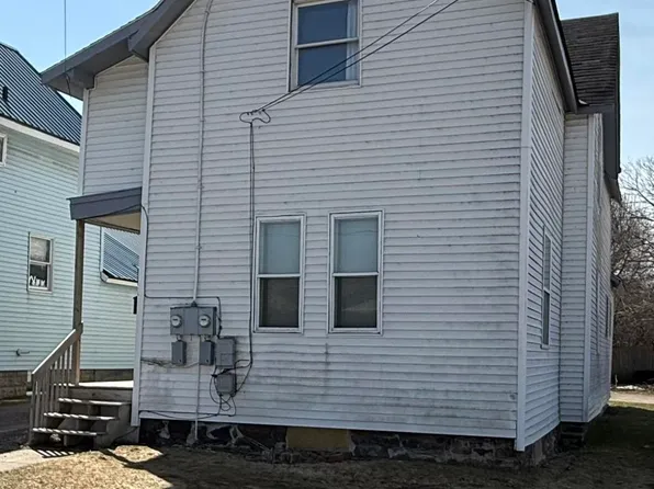 525 W Spruce St, Sault Sainte Marie, MI 49783