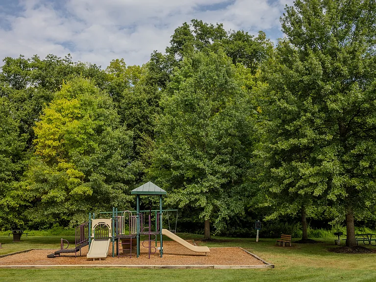 Saucon View Apartments — Photo 6