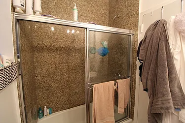 Rented by Mossanen Group