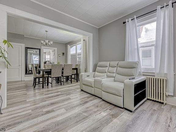 4th image of 70 Valentine Rd