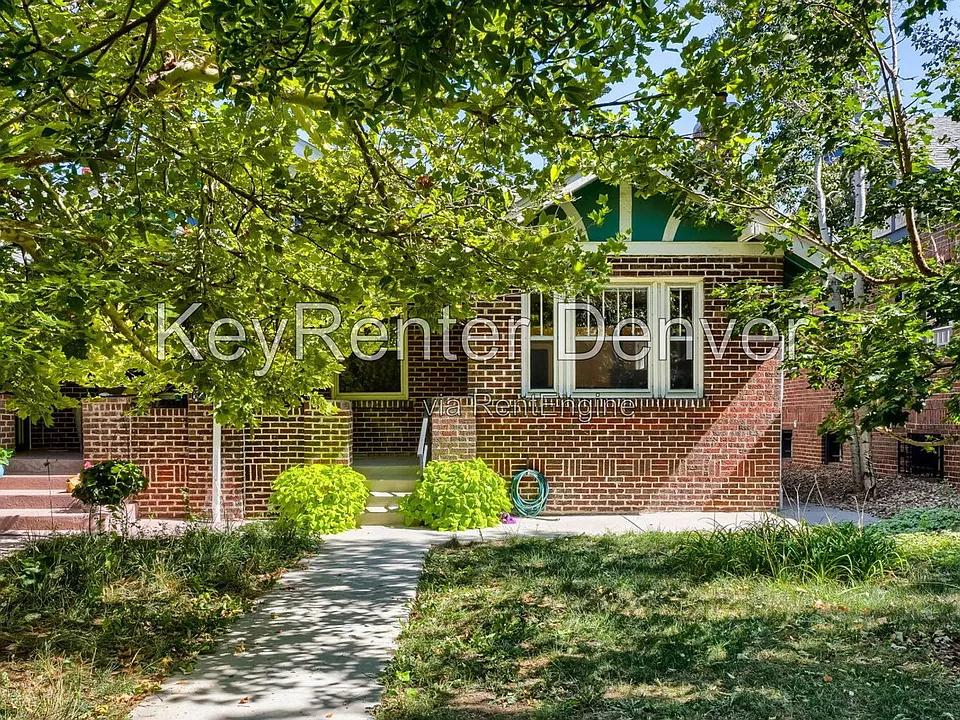 1532 Jackson St