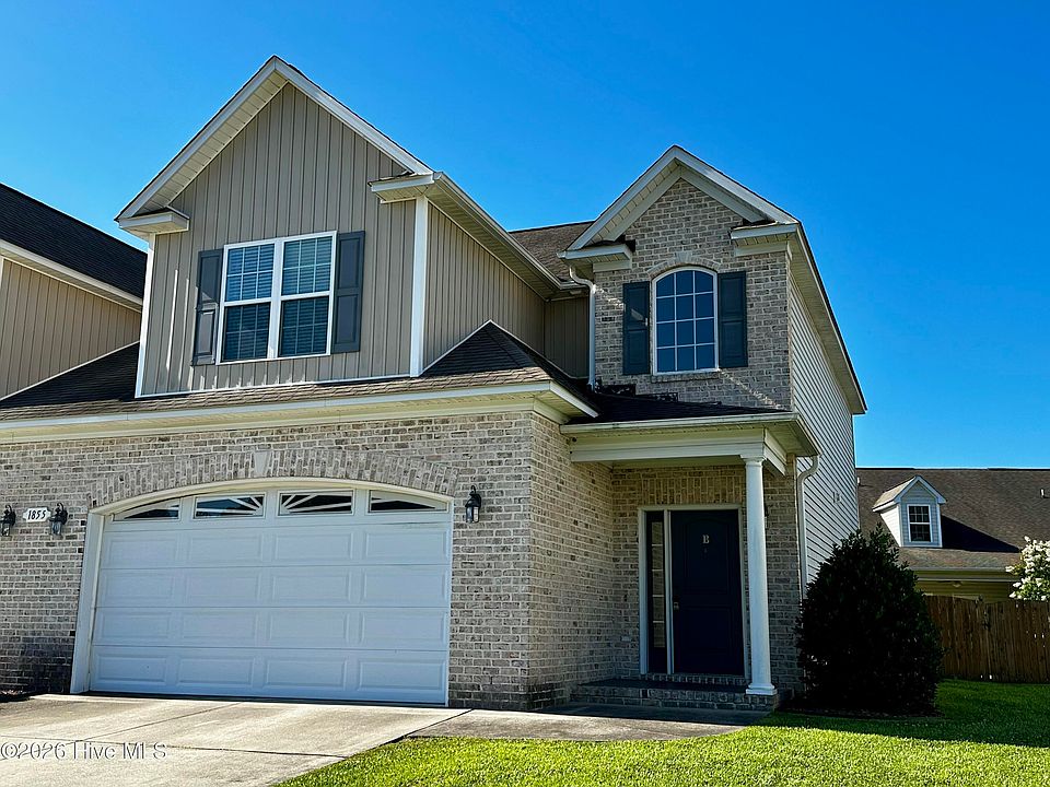 1st image of 1855 Cambria Dr #B
