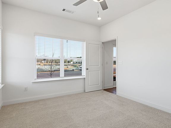 The Encore Townhomes Applause 5