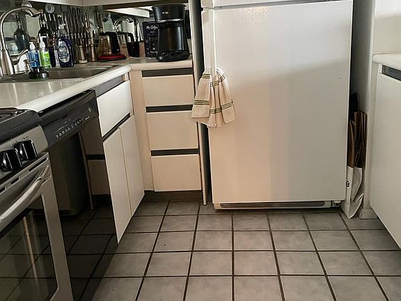 2nd image of 510 E 80th St APT 6E