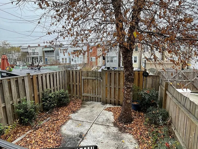 539 24th St NE — Photo 67