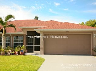 606 SE 6th Ter #608, Cape Coral, FL 33990