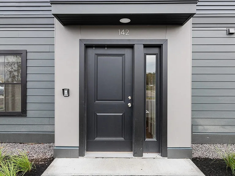 28 Hackamore Ave — Photo 14