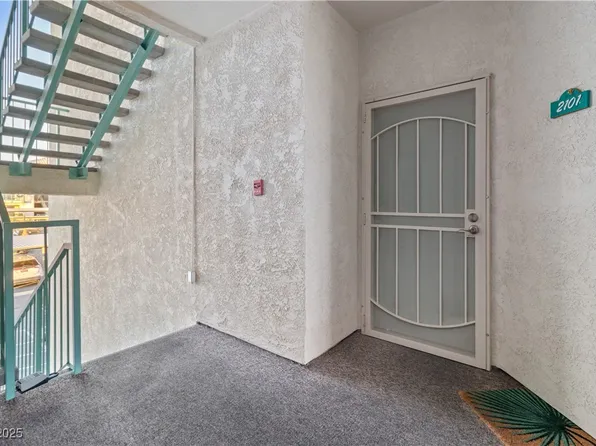 3550 Bay Sands Dr APT 2101, Laughlin, NV 89029