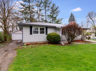 395 Washington Ave, Hampshire, IL