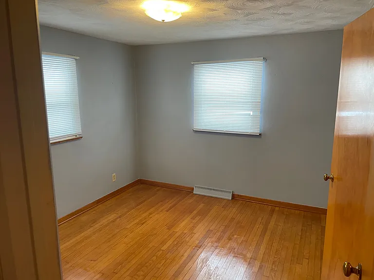 5302 Ashland Dr — Photo 7
