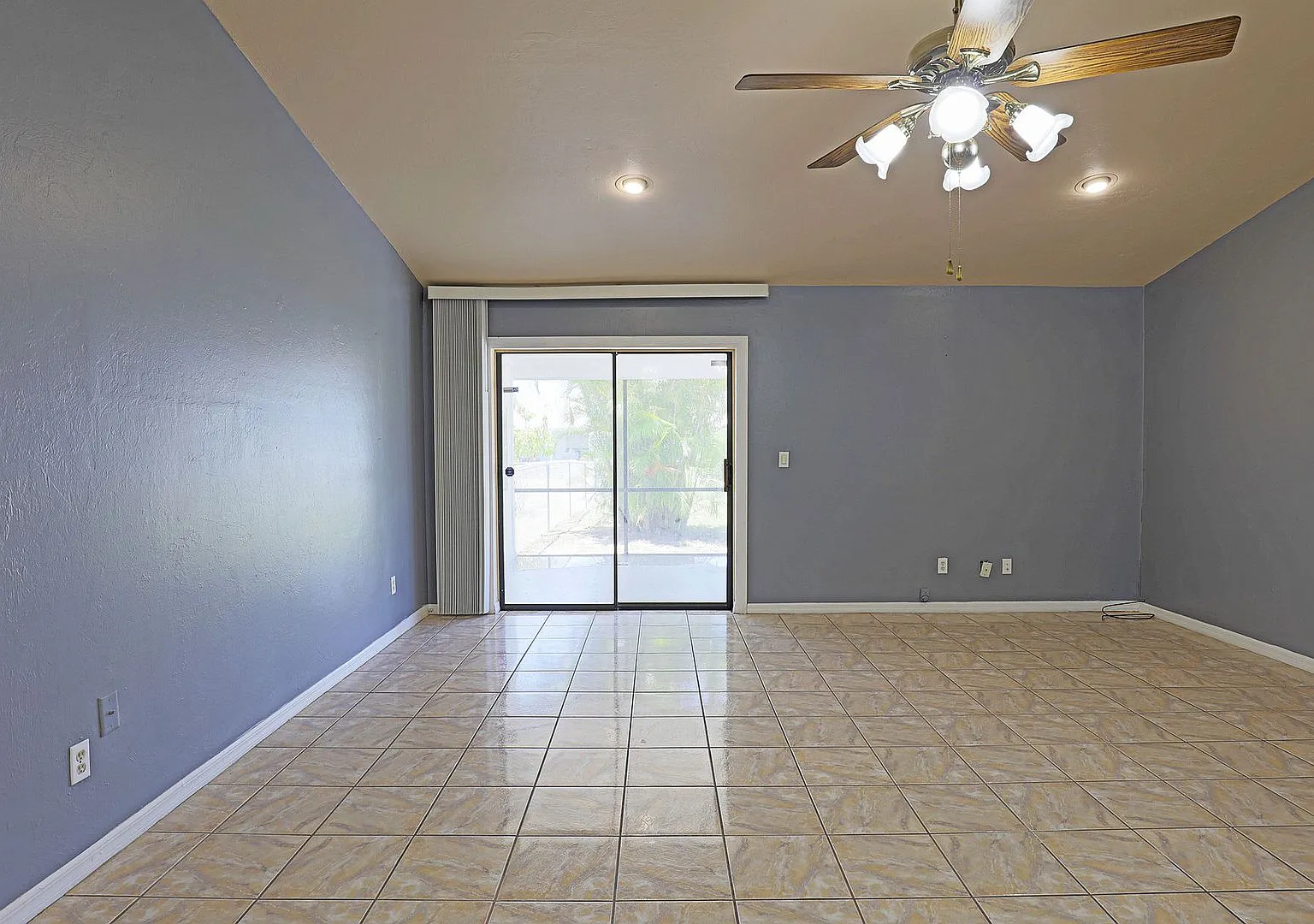 Duplex Cape Coral 3818 — Photo 3