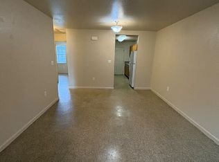 712 Moore Ave, Sikeston, MO 63801