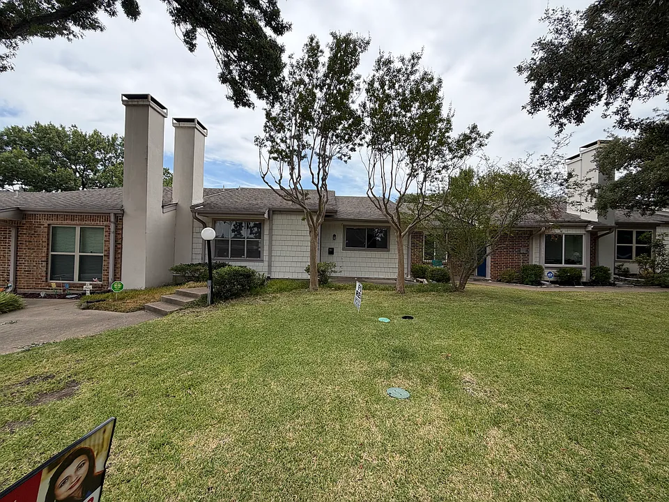 13610 Brookgreen Dr