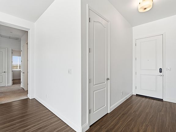4th image of 2156 Kamm Ave
