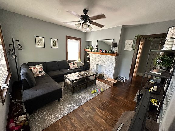 3rd image of 1366 Bonnieview Ave #1