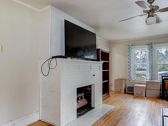 5th image of 519 W 12th Avenue