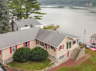 420 Jersey Ave, Greenwood Lake, NY 10925