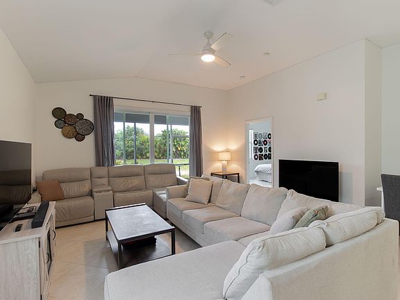 3rd image of 115 Coconut Key Lane