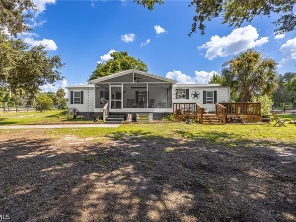 18690 Matt Rd, North Fort Myers, FL 33917