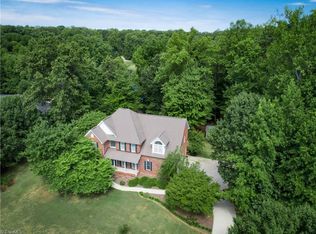 3605 Lake Cove Ct, Browns Summit, NC 27214