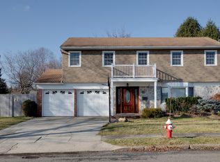 31 Hillvale Rd, Syosset, NY 11791