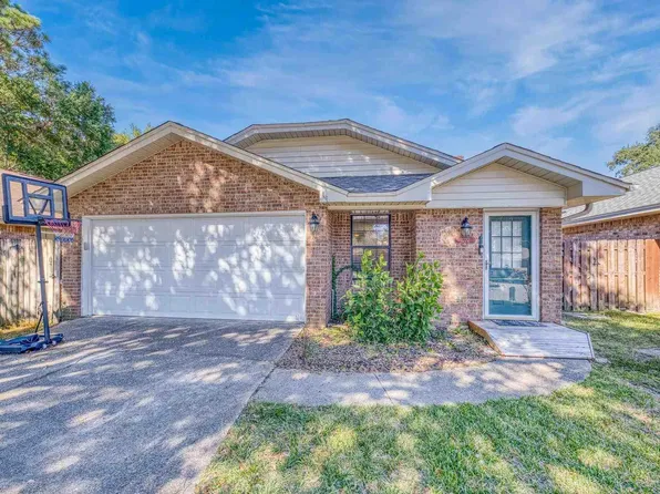 3220 Wythe Cir, Pensacola, FL 32504