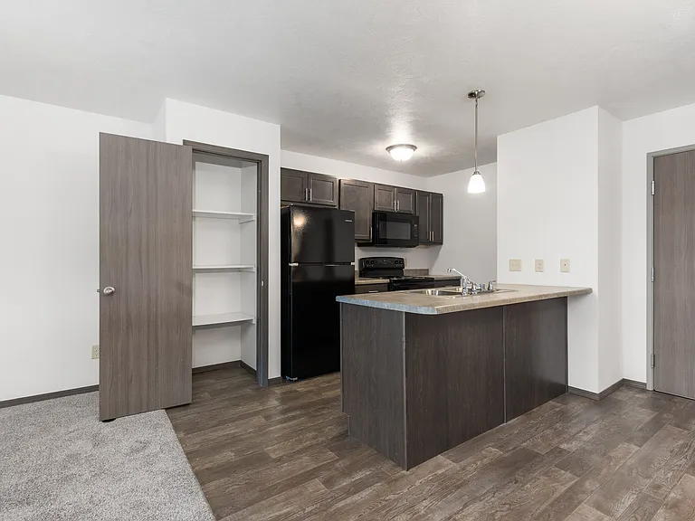 Aspen Commons — Photo 12