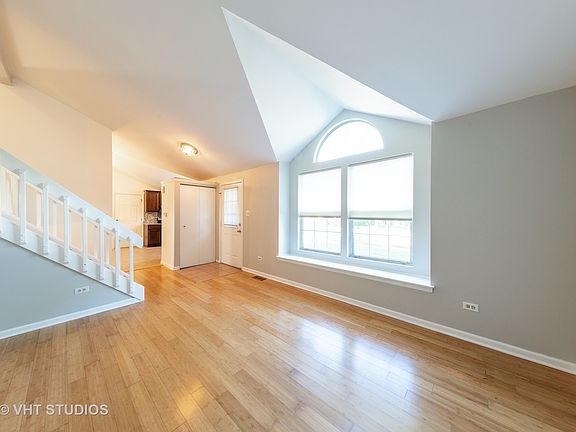 5th image of 7557 W Glenshire Dr
