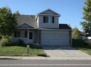 1653 Deerwood Dr, Longmont, CO 80504
