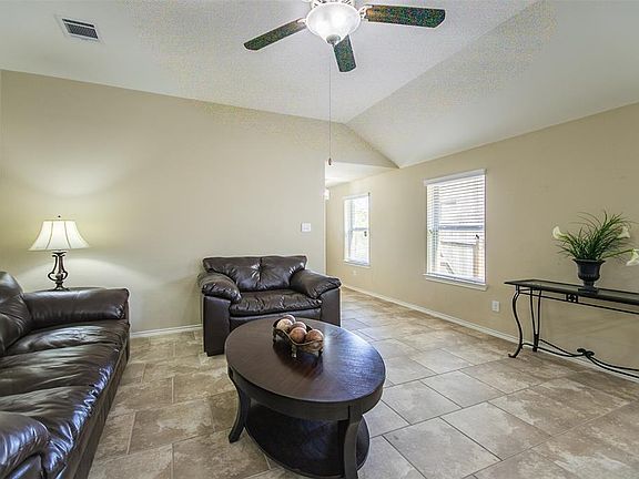 5th image of 3406 Bainbridge Hill Ln