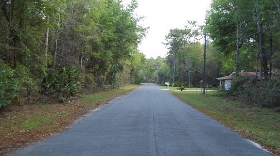 4th image of 8518 N Ocoee Ter