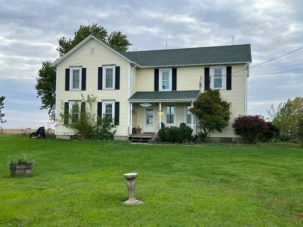 11338 N 16000e Rd, Grant Park, IL 60940