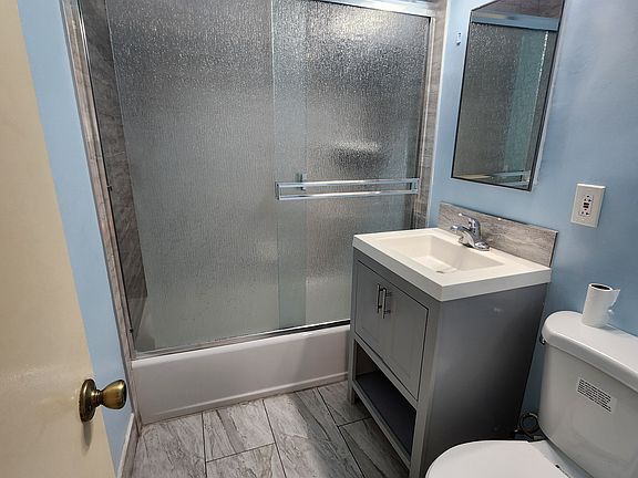5th image of 1618 Lomita Blvd #4
