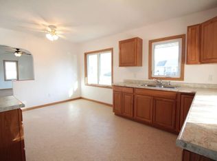 3600 E Euclid Ave, Des Moines, IA 50317