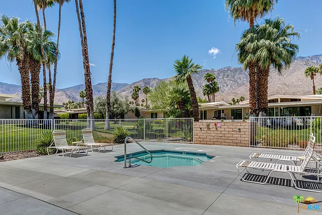 1533 E Canyon Estates Dr — Photo 37