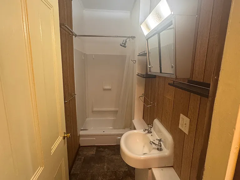 714 N Tracy Ave #2 — Photo 11