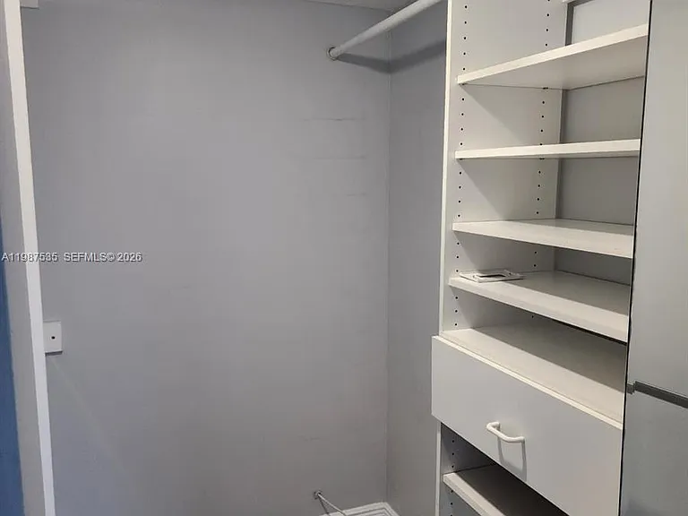 537 N University Dr #71 — Photo 33