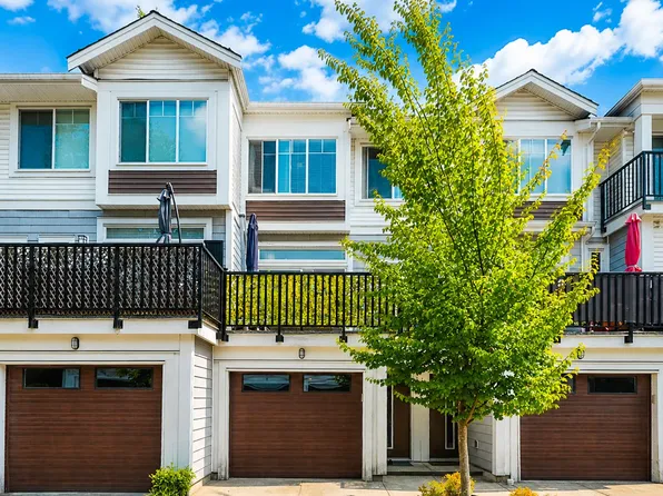 2528 156th St #9, Surrey, BC V4P 0E7