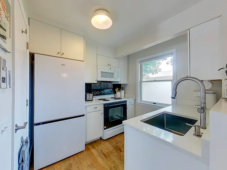 364 Bellevue Ave #5A — Photo 10