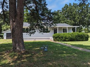 815 Combs Ave, Cotter, AR 72626