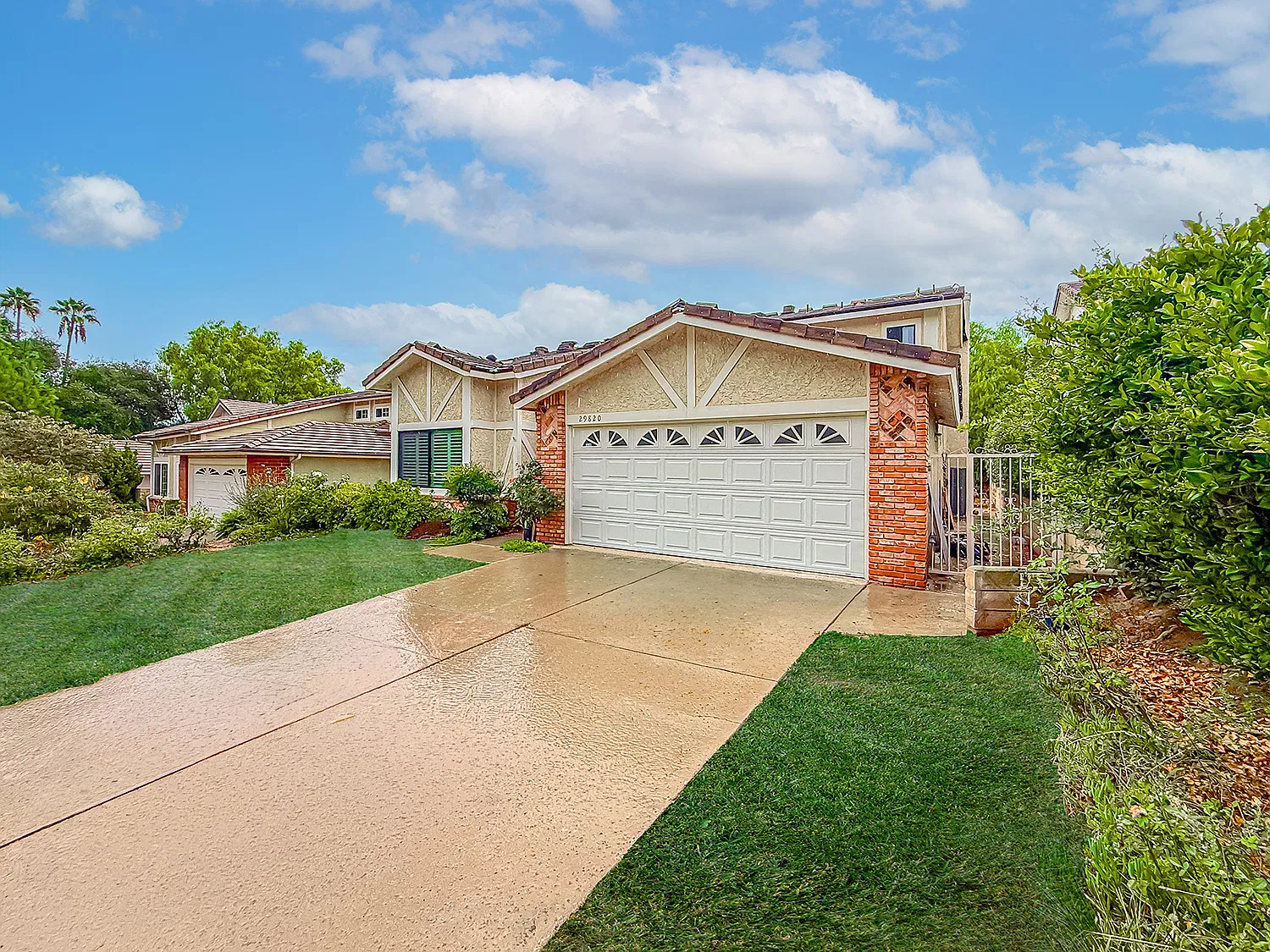 4 bed, 2430 sqft, $6,950 — Photo 1
