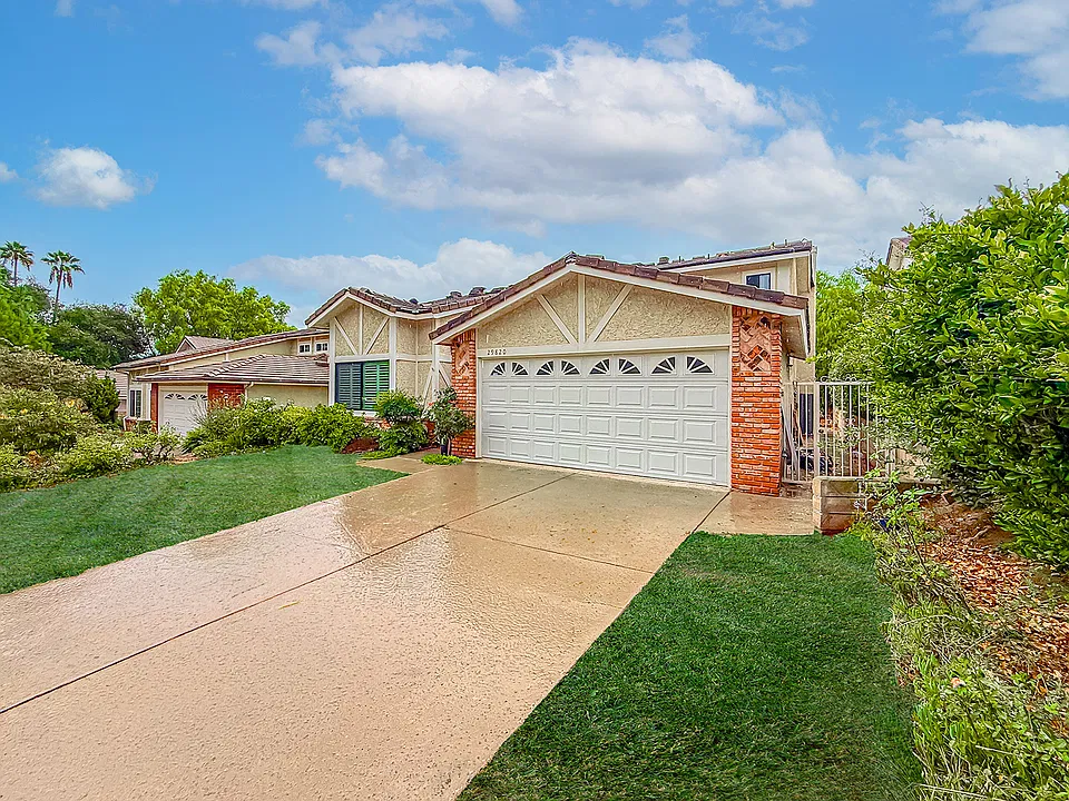 29820 Rainbow Crest Dr