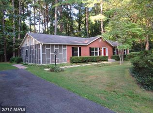 332 Grover Ln, Lusby, MD 20657