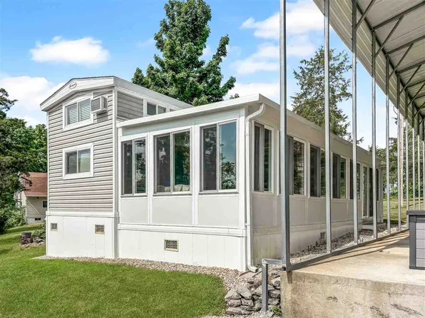 2557 W State Road 101, Liberty, IN 47353